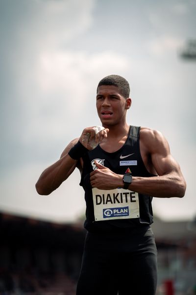 Malik Diakite (Hannover 96) beim Kugelstossen am 07.05.2022 beim Stadtwerke Ratingen Mehrkampf-Meeting 2022 in Ratingen